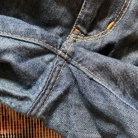 American eagle distressed jeans - Picture 9 of 9